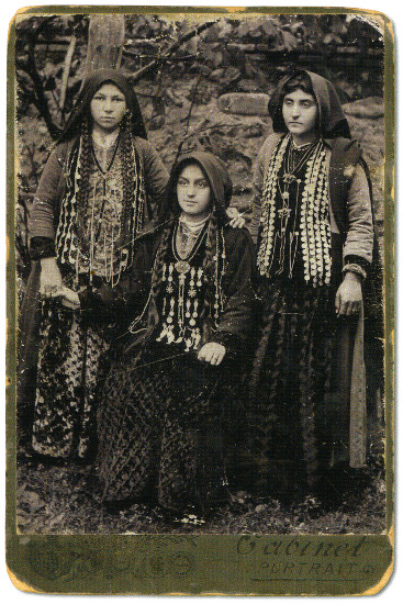 batsav | traditional women's clothes in the caucasus